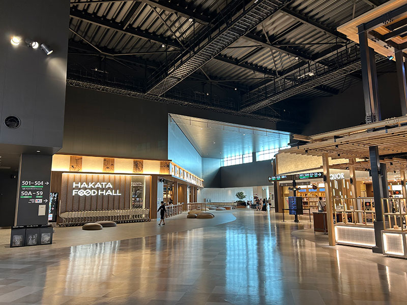 伊ベネチア移動(往路):行動開始&出国@福岡空港しました