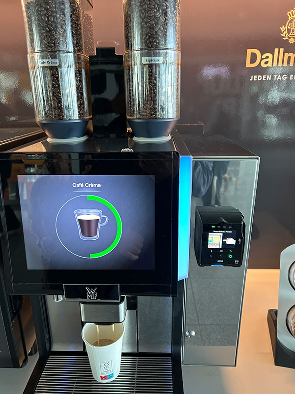 伊ベネチア移動(往路):独ミュンヘン(経由地)にて乗継ぎました