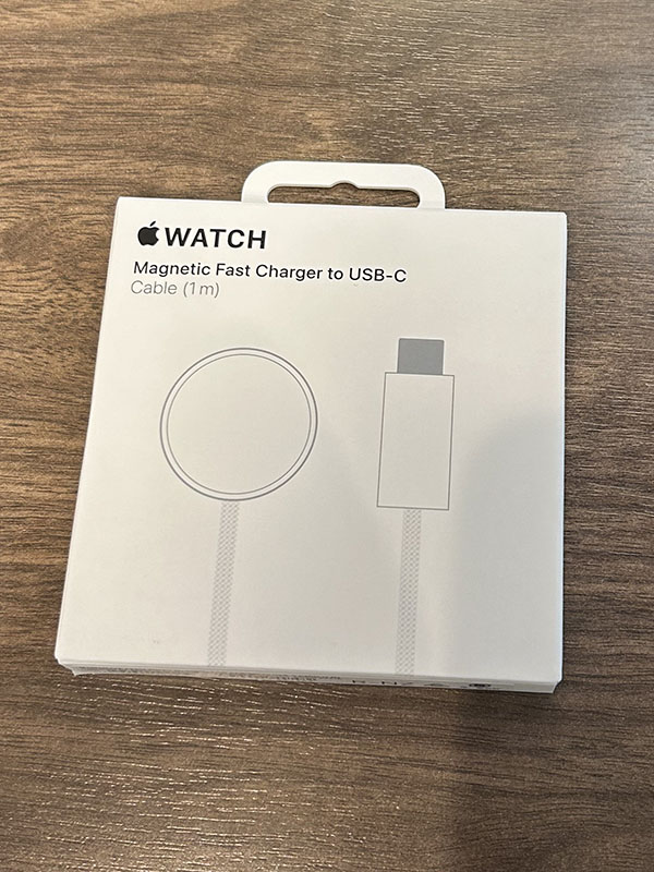 新型Apple watch充電器を購入しました