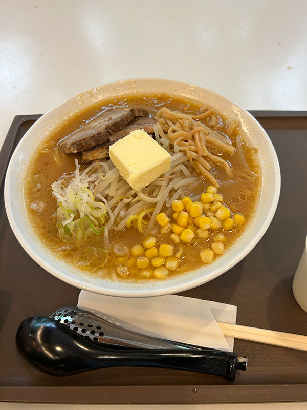 羽田空港T1制限エリア内の味噌ラーメン